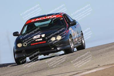 media/Oct-26-2025-CalClub SCCA (Sun) [[8ce1e69566]]/Group 2/Grapevine/